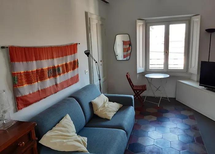 Πανσιόν Di Charme Con Ingresso Indipendente 3*